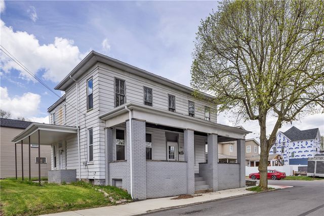 1000 9th Ave, New Brighton, PA 15066