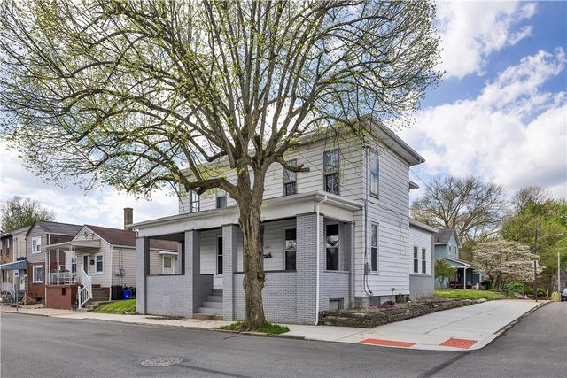 1000 9th Ave, New Brighton, PA 15066