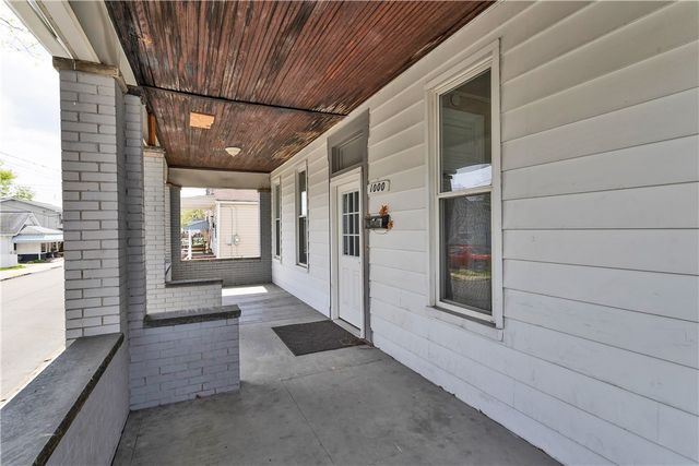 1000 9th Ave, New Brighton, PA 15066