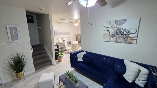 3777 SE 1st St, Homestead, FL 33033