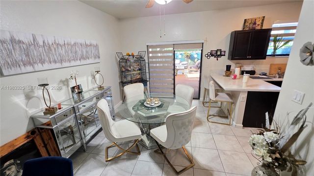 3777 SE 1st St, Homestead, FL 33033