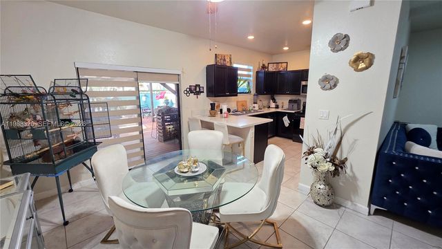 3777 SE 1st St, Homestead, FL 33033