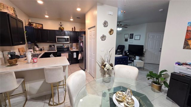 3777 SE 1st St, Homestead, FL 33033