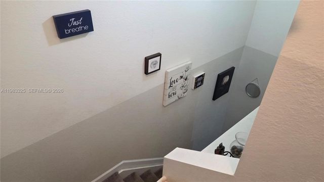 3777 SE 1st St, Homestead, FL 33033