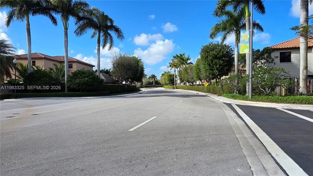 3777 SE 1st St, Homestead, FL 33033