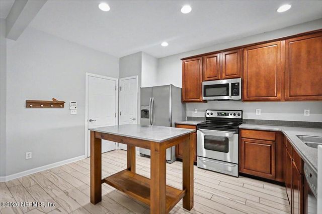 11374 CAMPFIELD Circle, Jacksonville, FL 32256