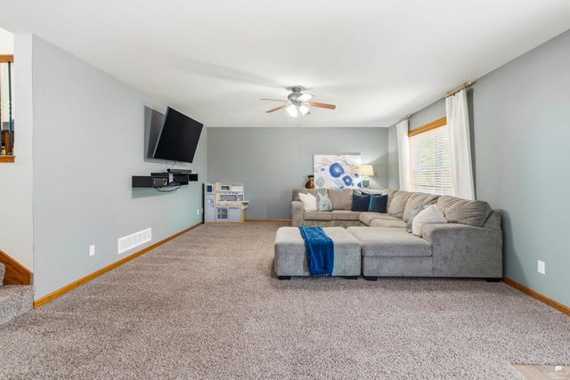 1033 Laussac Drive, Manhattan, KS 66503