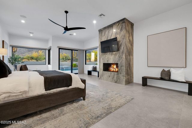 1704 E Sanctuary Cove Way, Tucson, AZ 85718