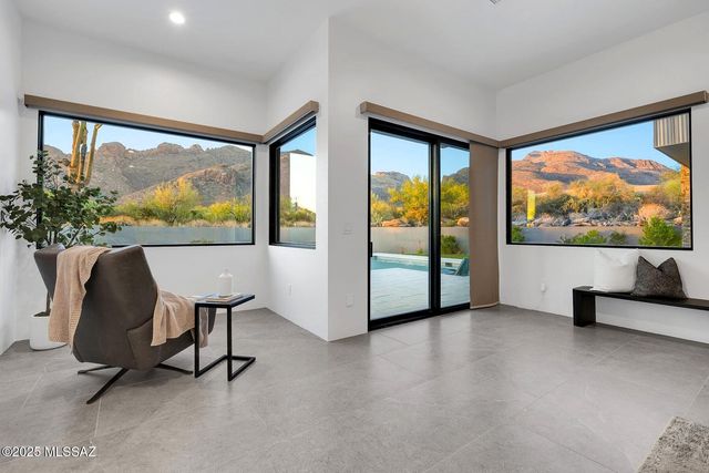 1704 E Sanctuary Cove Way, Tucson, AZ 85718