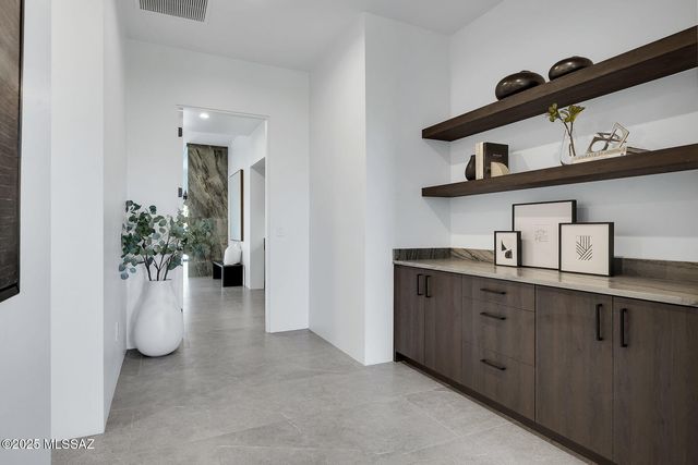 1704 E Sanctuary Cove Way, Tucson, AZ 85718