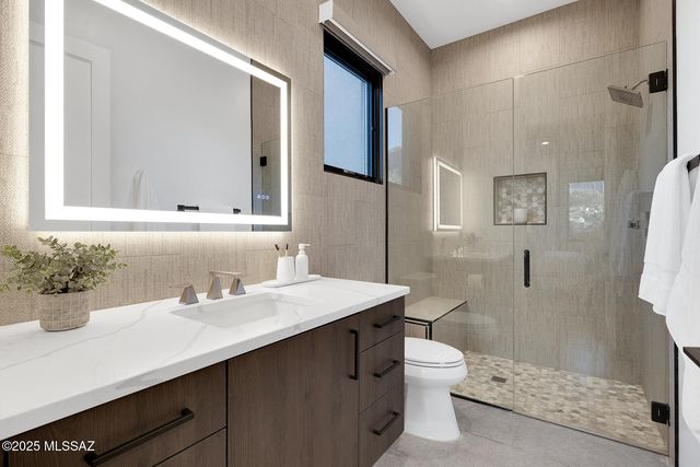 1704 E Sanctuary Cove Way, Tucson, AZ 85718