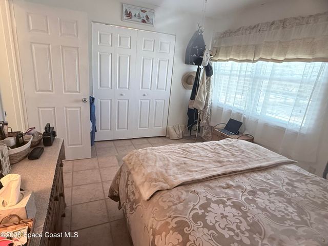 7801 Ridgewood Avenue 21, Cape Canaveral, FL 32920
