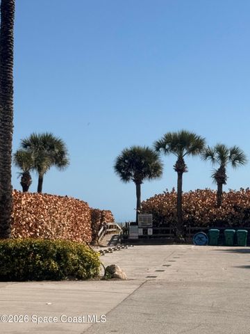 7801 Ridgewood Avenue 21, Cape Canaveral, FL 32920