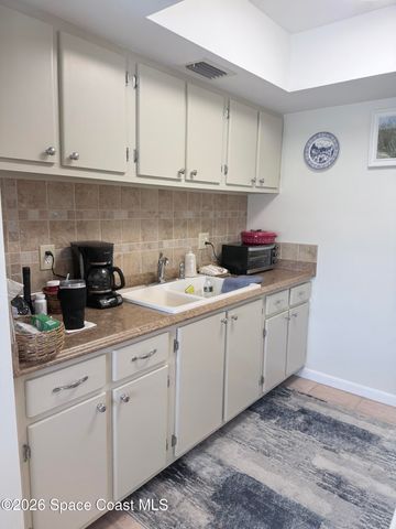 7801 Ridgewood Avenue 21, Cape Canaveral, FL 32920