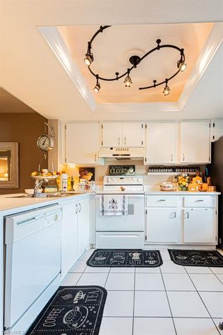 130 Cypress WAY E 1, Naples, FL 34110