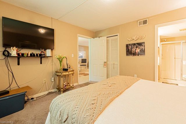 130 Cypress WAY E 1, Naples, FL 34110
