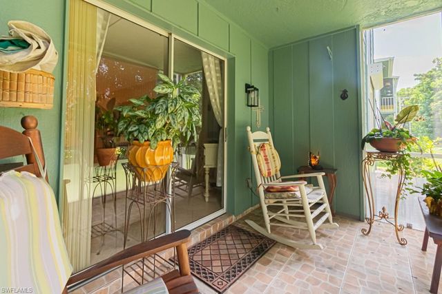 130 Cypress WAY E 1, Naples, FL 34110