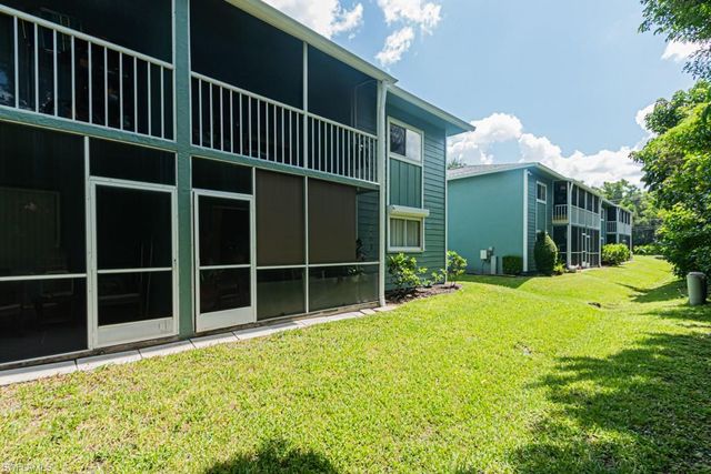 130 Cypress WAY E 1, Naples, FL 34110
