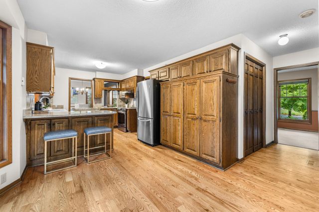 4094 Blueberry Lane, Eagan, MN 55123