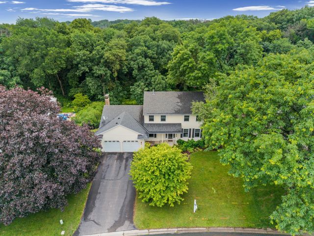 4094 Blueberry Lane, Eagan, MN 55123