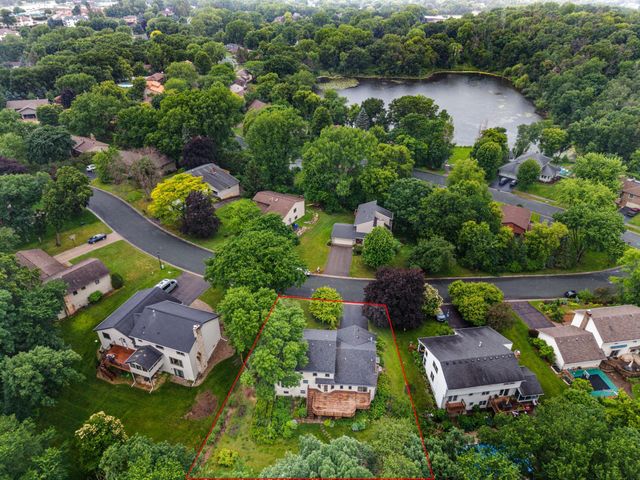 4094 Blueberry Lane, Eagan, MN 55123