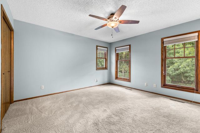 4094 Blueberry Lane, Eagan, MN 55123