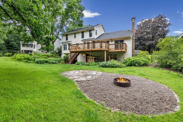 4094 Blueberry Lane, Eagan, MN 55123