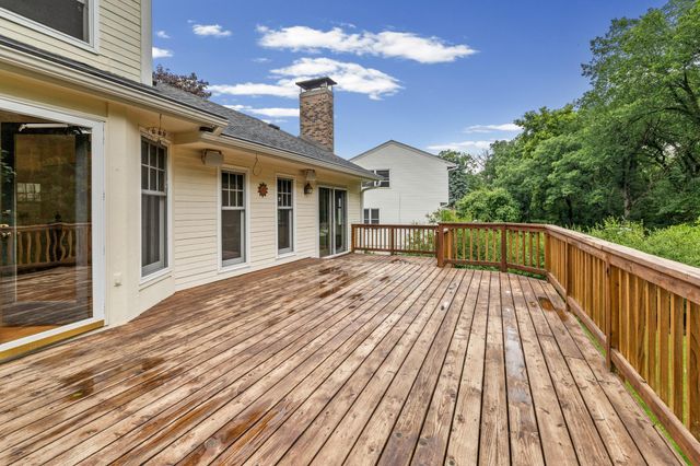 4094 Blueberry Lane, Eagan, MN 55123