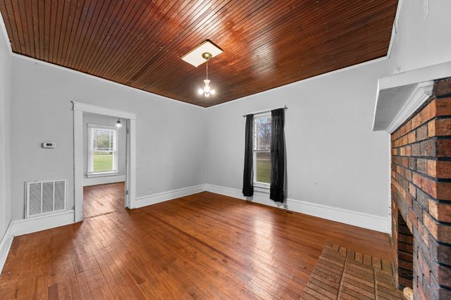 2346 Anes Station Rd, Lewisburg, TN 37091