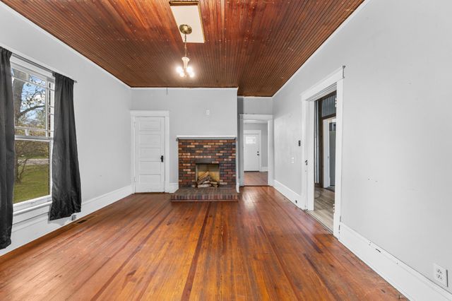 2346 Anes Station Rd, Lewisburg, TN 37091