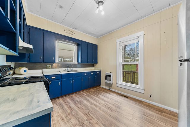 2346 Anes Station Rd, Lewisburg, TN 37091