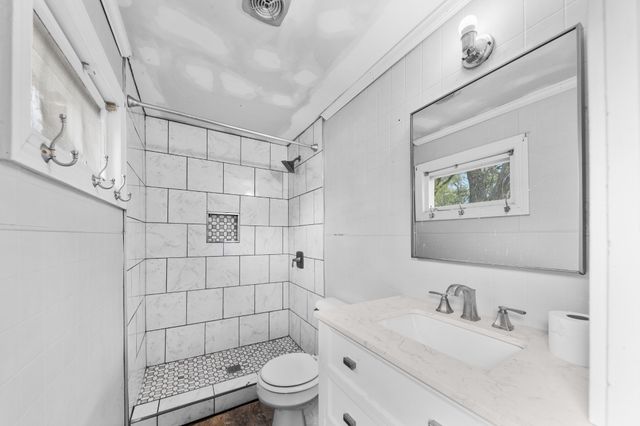 2346 Anes Station Rd, Lewisburg, TN 37091