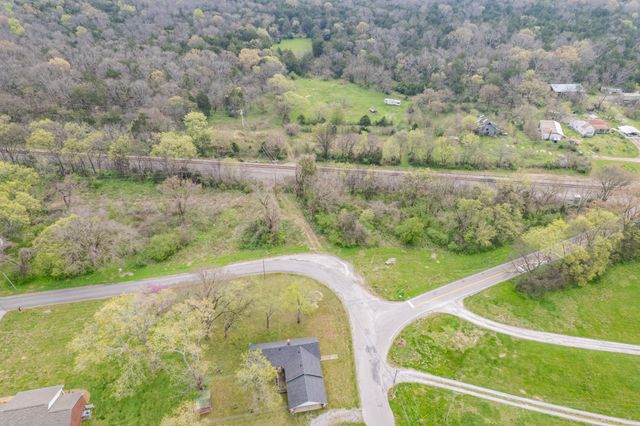 2346 Anes Station Rd, Lewisburg, TN 37091