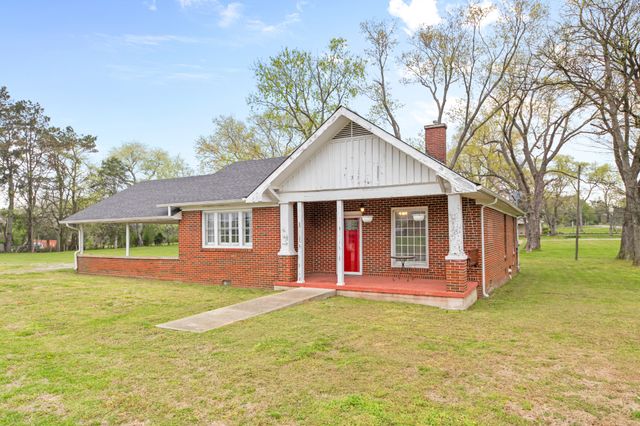 2346 Anes Station Rd, Lewisburg, TN 37091