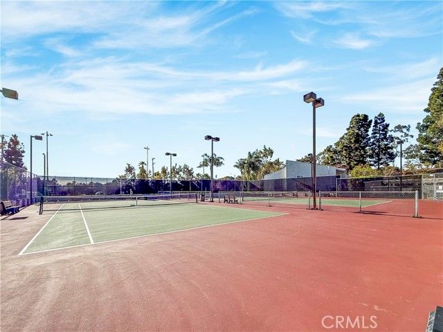 601 S Prospect 103, Redondo Beach, CA 90277