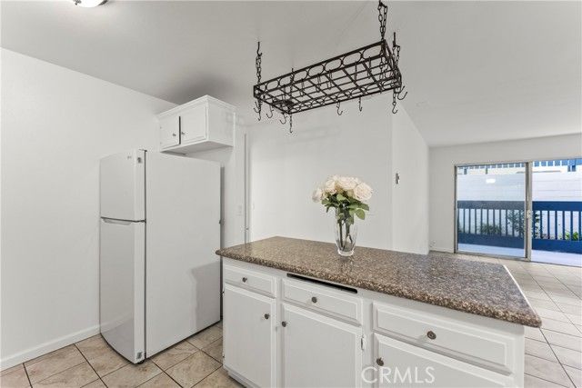 601 S Prospect 103, Redondo Beach, CA 90277