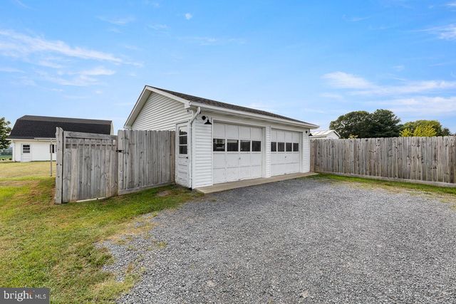 51 CHURCH RD, Edinburg, VA 22824