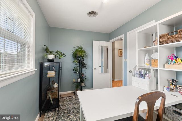 51 CHURCH RD, Edinburg, VA 22824