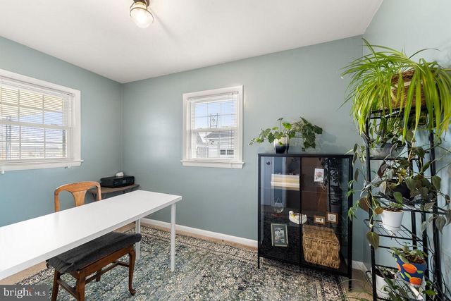51 CHURCH RD, Edinburg, VA 22824