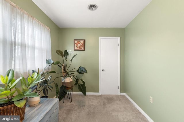 51 CHURCH RD, Edinburg, VA 22824