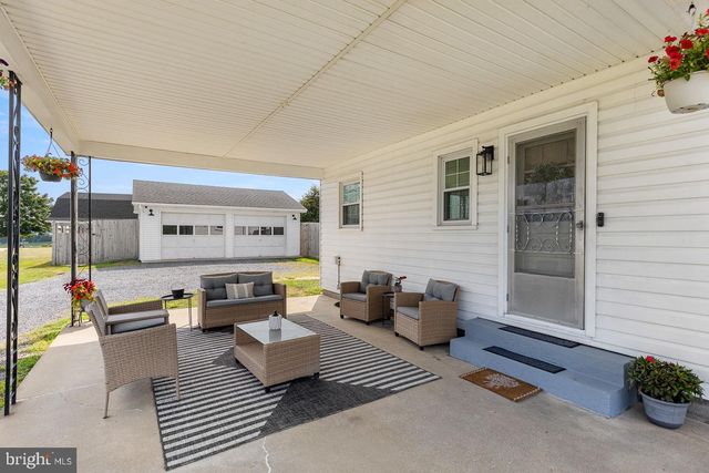 51 CHURCH RD, Edinburg, VA 22824