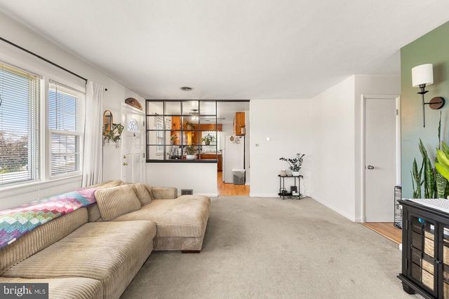 51 CHURCH RD, Edinburg, VA 22824