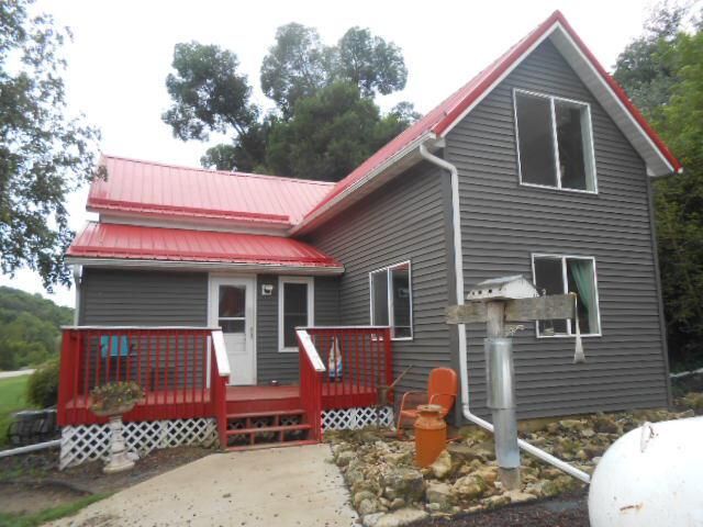 S2429 COUNTY RD B, Westby, WI 54667