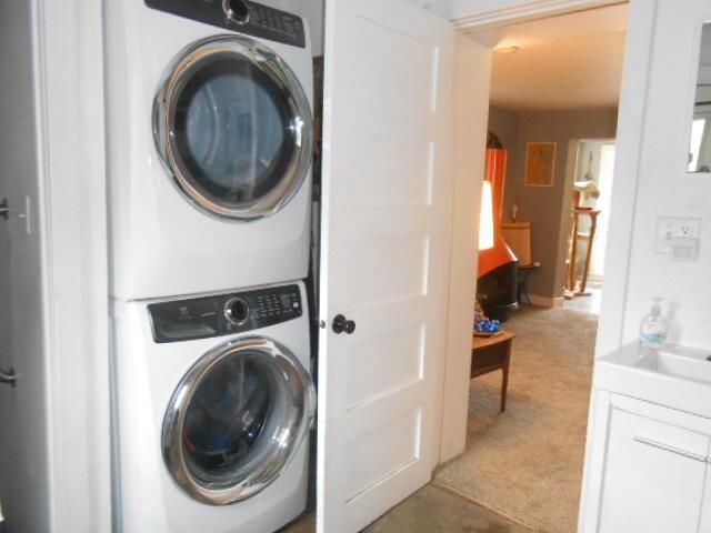 S2429 COUNTY RD B, Westby, WI 54667