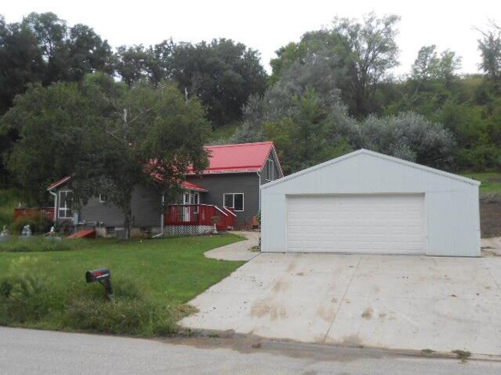 S2429 COUNTY RD B, Westby, WI 54667