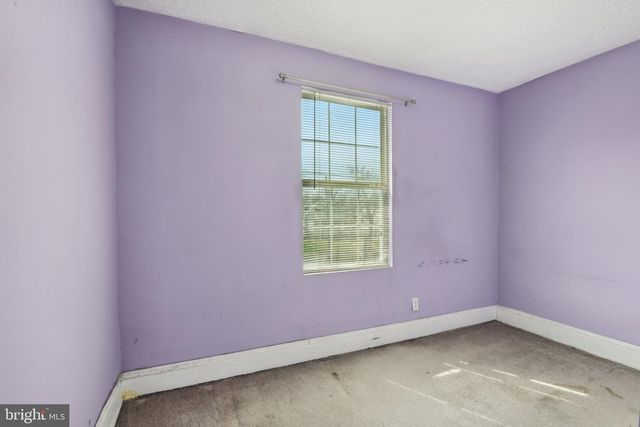 5020 MEADE ST NE, Washington, DC 20019