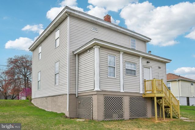 5020 MEADE ST NE, Washington, DC 20019