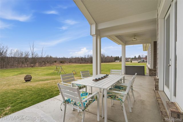 2901 Sleeth Road, Commerce Charter Township, MI 48382