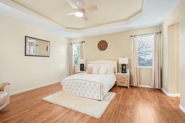 2136 Catherwood Way, Sacramento, CA 95835