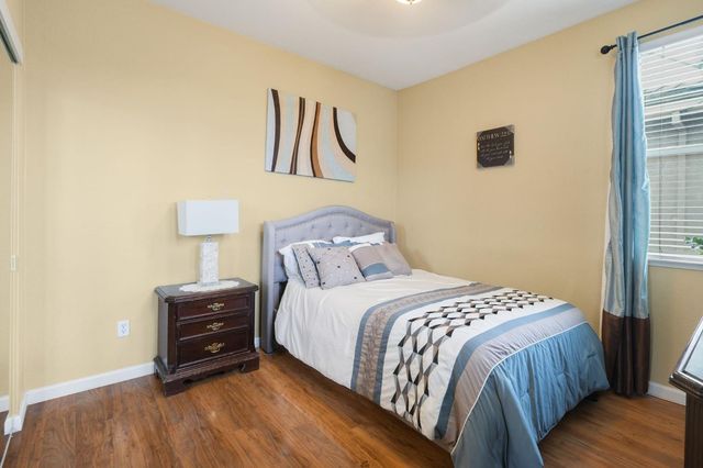 2136 Catherwood Way, Sacramento, CA 95835